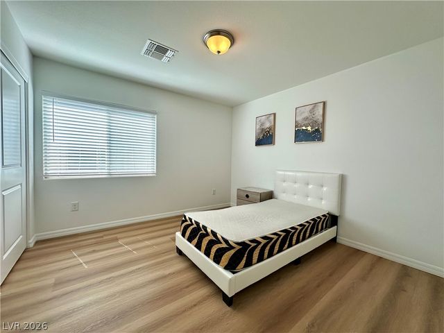640 Stone Hammer Avenue, Las Vegas, NV 89183