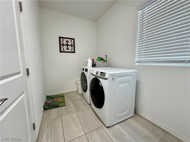 640 Stone Hammer Avenue, Las Vegas, NV 89183
