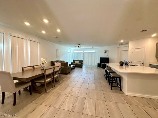 640 Stone Hammer Avenue, Las Vegas, NV 89183