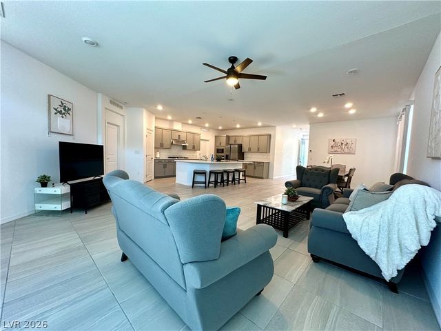 640 Stone Hammer Avenue, Las Vegas, NV 89183
