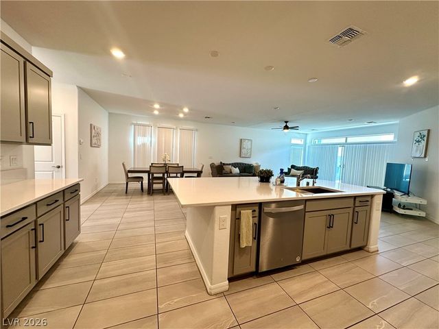 640 Stone Hammer Avenue, Las Vegas, NV 89183