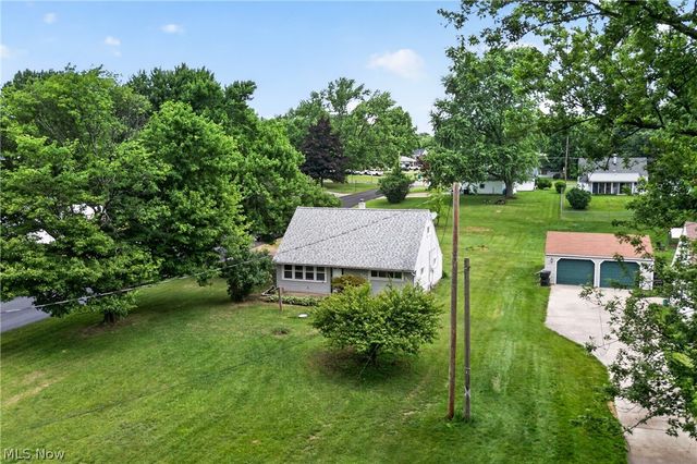4174 Burkey Road, Austintown, OH 44515