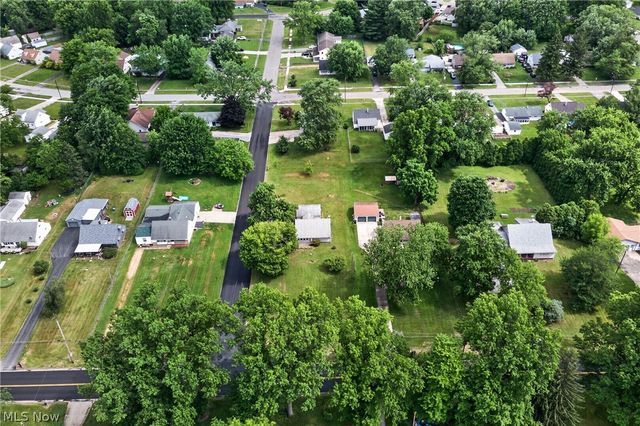 4174 Burkey Road, Austintown, OH 44515