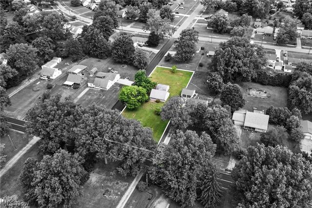 4174 Burkey Road, Austintown, OH 44515