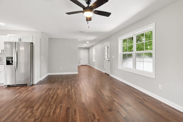 803 River Ranch Rd, Shelbyville, TN 37160