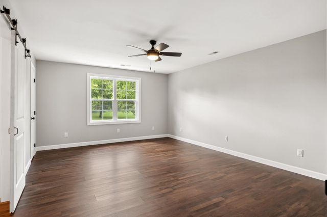 803 River Ranch Rd, Shelbyville, TN 37160