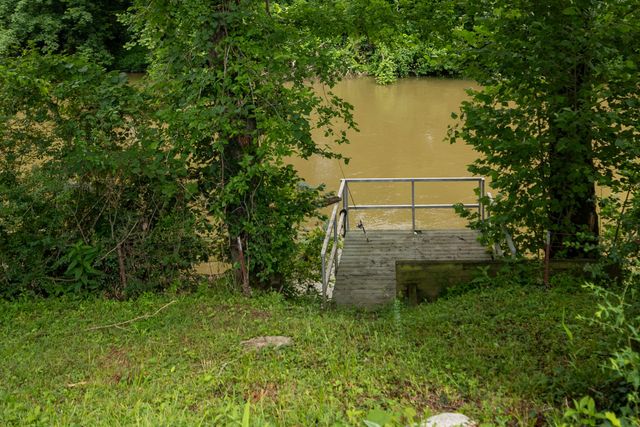 803 River Ranch Rd, Shelbyville, TN 37160