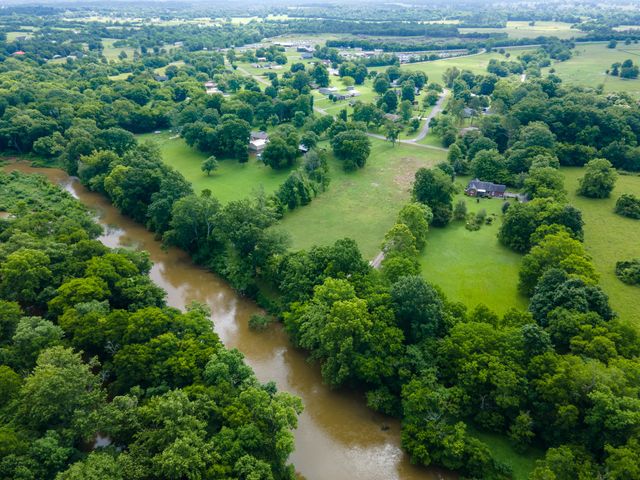 803 River Ranch Rd, Shelbyville, TN 37160