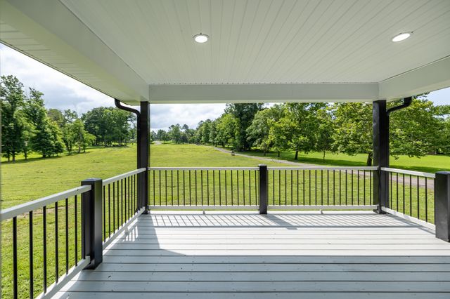 803 River Ranch Rd, Shelbyville, TN 37160