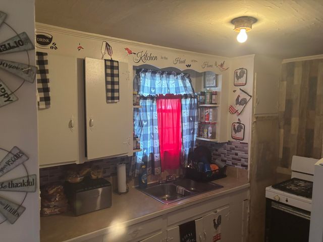 1907 Helm Avenue, North Charleston, SC 29405