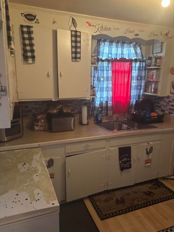 1907 Helm Avenue, North Charleston, SC 29405