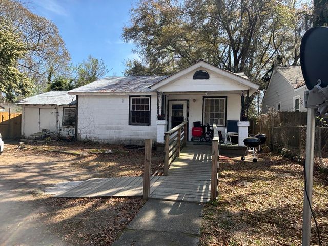 1907 Helm Avenue, North Charleston, SC 29405