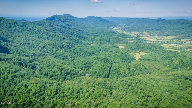 115 Bell Road, Rogersville, TN 37857
