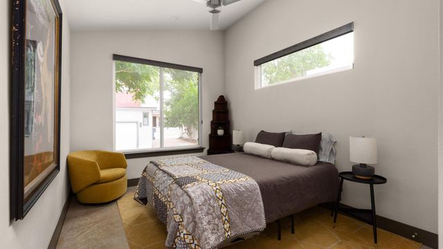 1905 Pennsylvania Ave B, Austin, TX 78702