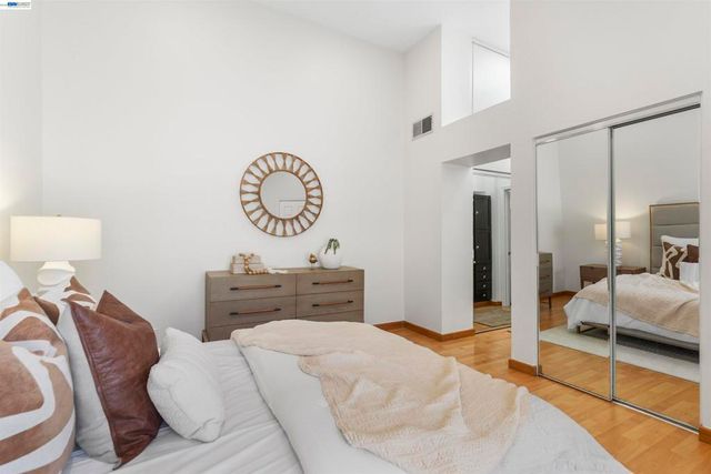 7722 Chantilly Dr, Dublin, CA 94568