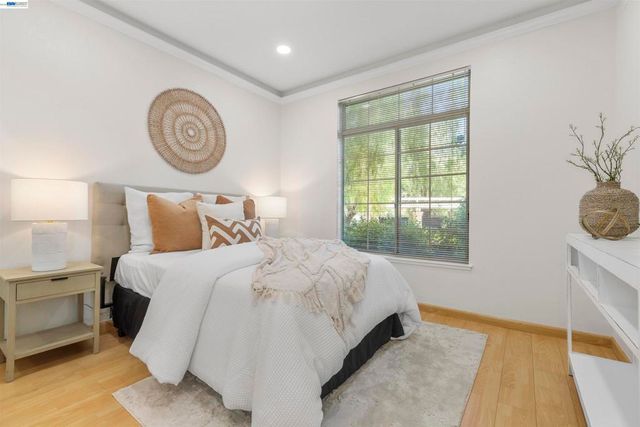 7722 Chantilly Dr, Dublin, CA 94568