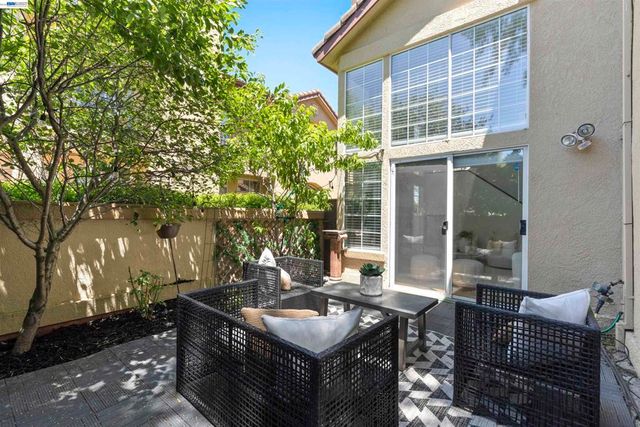 7722 Chantilly Dr, Dublin, CA 94568