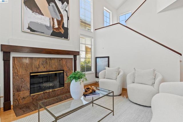 7722 Chantilly Dr, Dublin, CA 94568