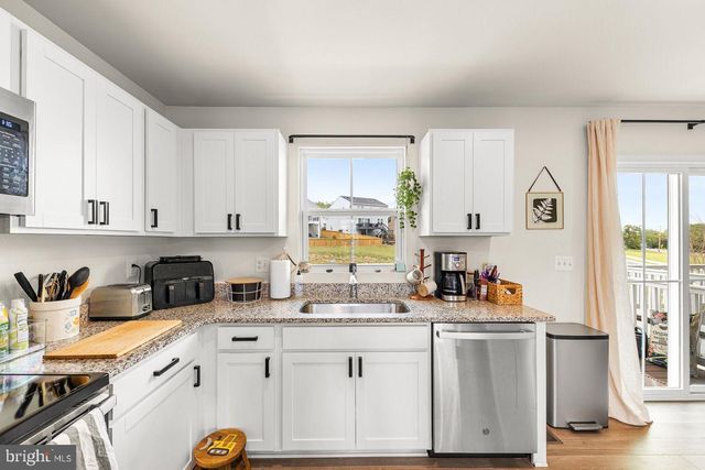 102 SPRING PLACE, Strasburg, VA 22657