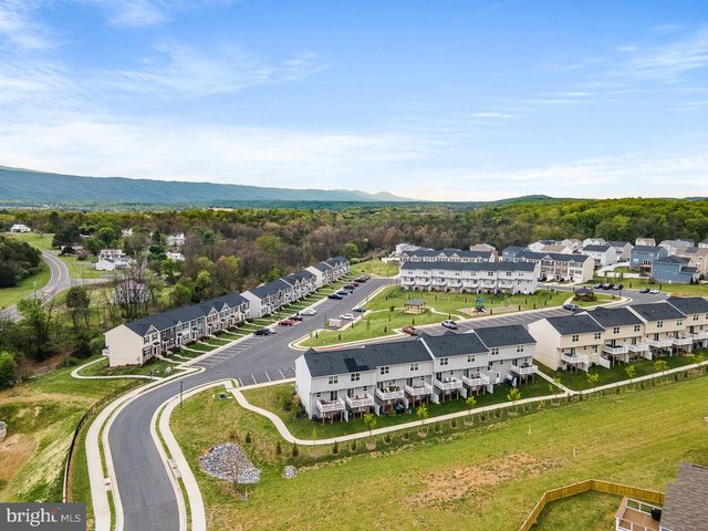 102 SPRING PLACE, Strasburg, VA 22657