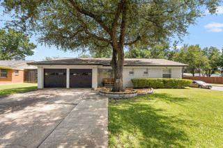 13806 Heartside Place, Farmers Branch, TX 75234