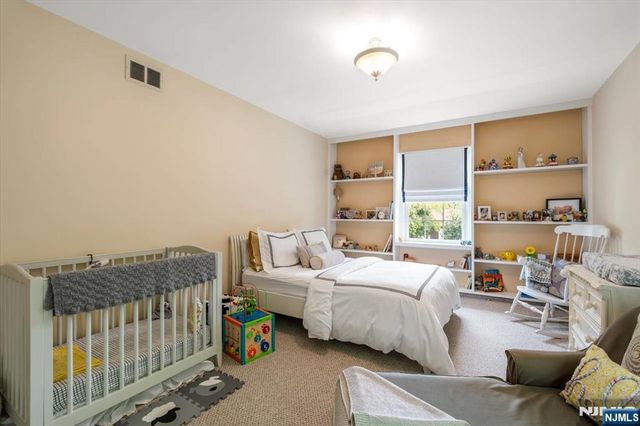 329 Glenwood Avenue, Leonia, NJ 07605