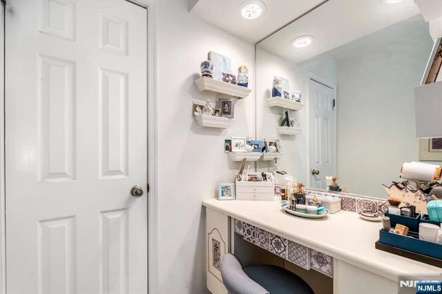 329 Glenwood Avenue, Leonia, NJ 07605