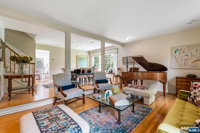 329 Glenwood Avenue, Leonia, NJ 07605