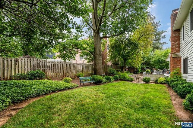 329 Glenwood Avenue, Leonia, NJ 07605