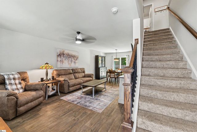 111 Myers Lane, Laurens, SC 29360