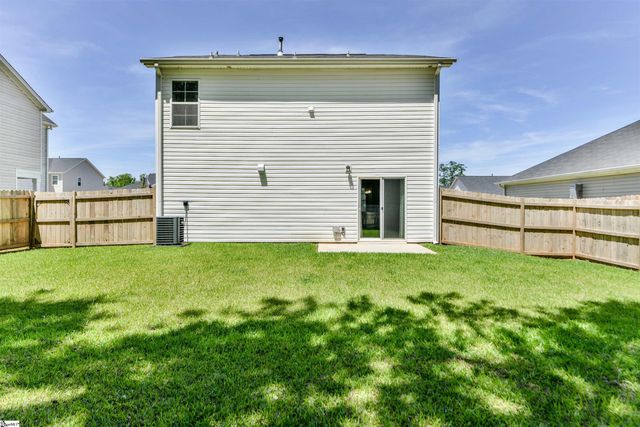 111 Myers Lane, Laurens, SC 29360