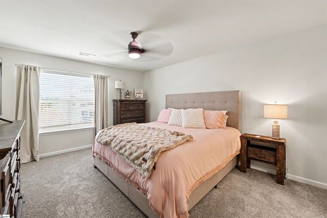 111 Myers Lane, Laurens, SC 29360