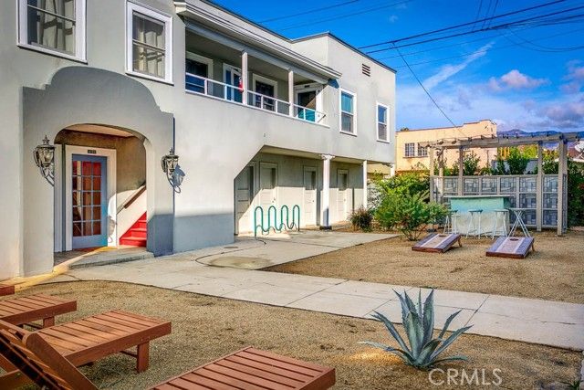 113 N Columbus A, Glendale, CA 91203