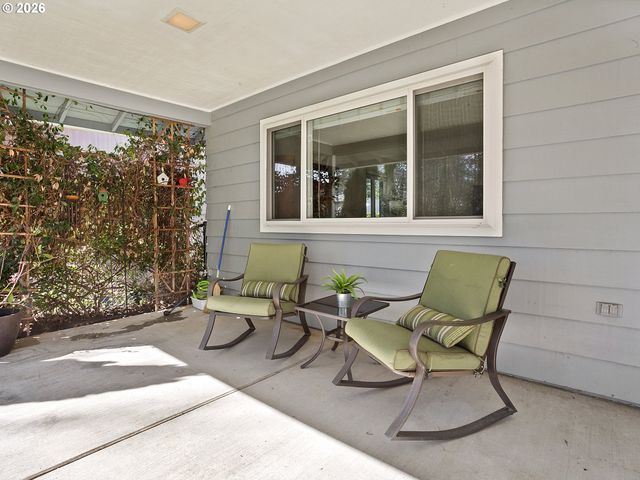 16350 Sw ROYALTY Pkwy, King City, OR 97224