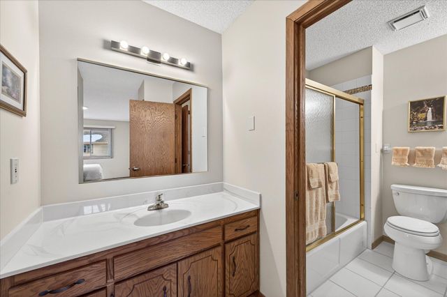 12809 45th Avenue N, Plymouth, MN 55442