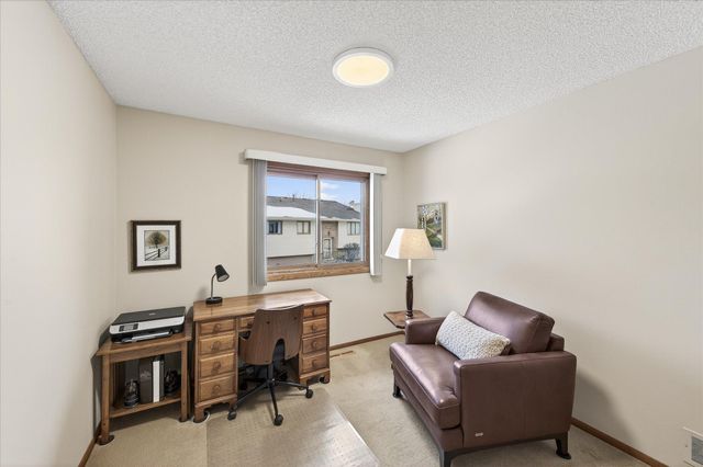 12809 45th Avenue N, Plymouth, MN 55442