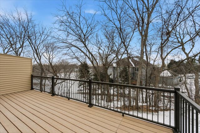 12809 45th Avenue N, Plymouth, MN 55442