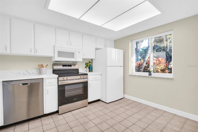 899 CLELAND COURT A, Palm Harbor, FL 34684