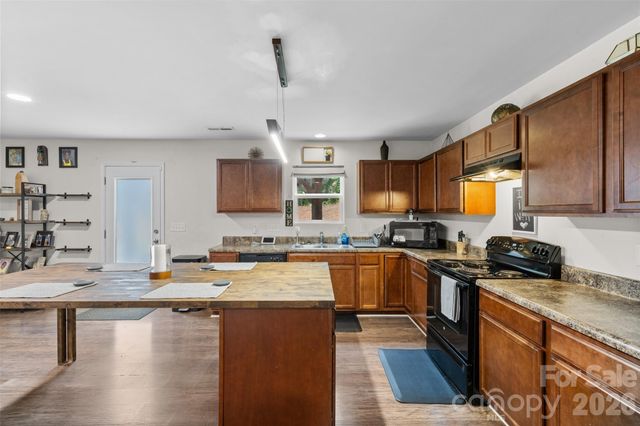 1528 Magnolia Drive, Lancaster, SC 29720