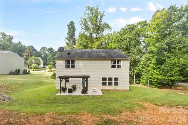 1528 Magnolia Drive, Lancaster, SC 29720