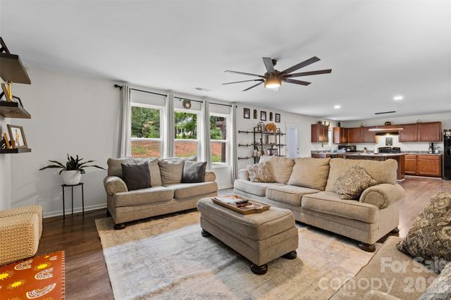 1528 Magnolia Drive, Lancaster, SC 29720