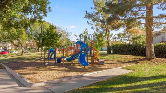 4561 Brookview Ct, Chino Hills, CA 91709