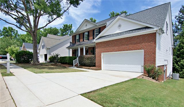 601 Kingsmoor Drive, Simpsonville, SC 29681