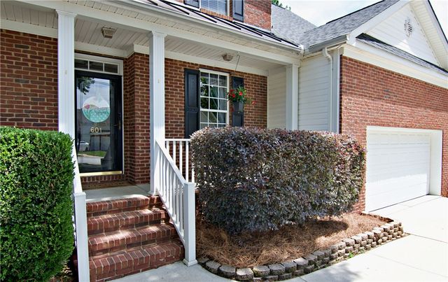601 Kingsmoor Drive, Simpsonville, SC 29681