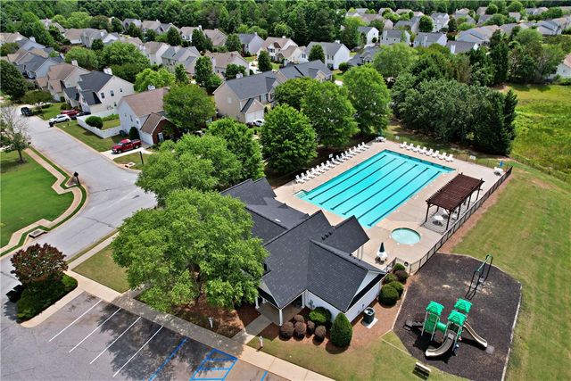 601 Kingsmoor Drive, Simpsonville, SC 29681