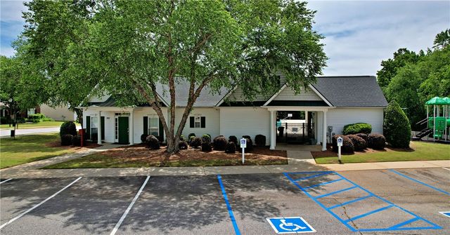 601 Kingsmoor Drive, Simpsonville, SC 29681