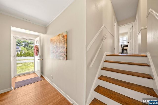 43 Woodvale Road, Glen Rock, NJ 07452