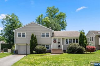 43 Woodvale Road, Glen Rock, NJ 07452