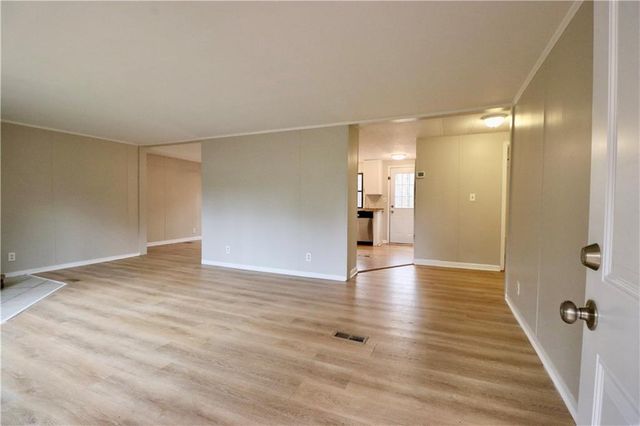 5148 E Holiday SE Court, Acworth, GA 30102