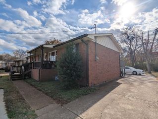 449 Janette Ave, Goodlettsville, TN 37072